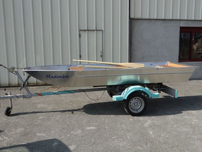 Barca in alluminio - battezzare la vostra barca (1)